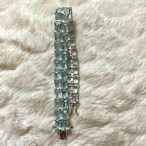 Light blue Topaz Thailand 925